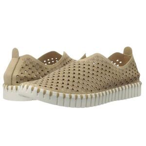 ILSE JACOBSEN Tulip 139 Slip On Shoes In Latte Size 39
